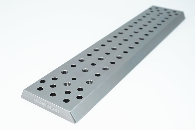 AU006 - D-series Dovetail Plate - 352mm