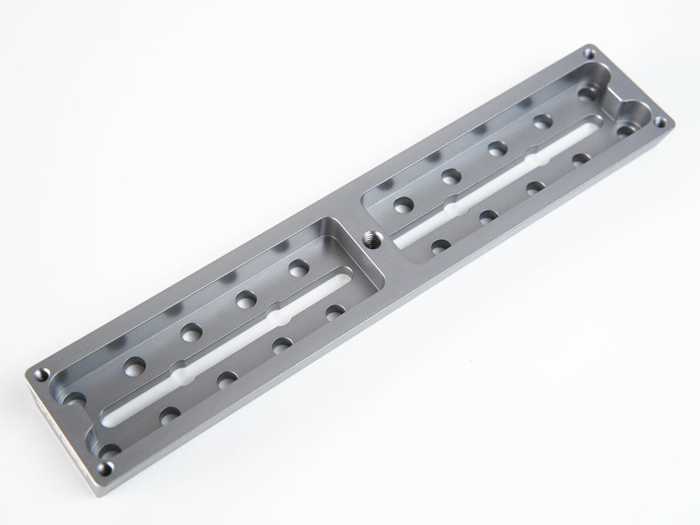 AU002 - Vixen-compatible plate 220mm