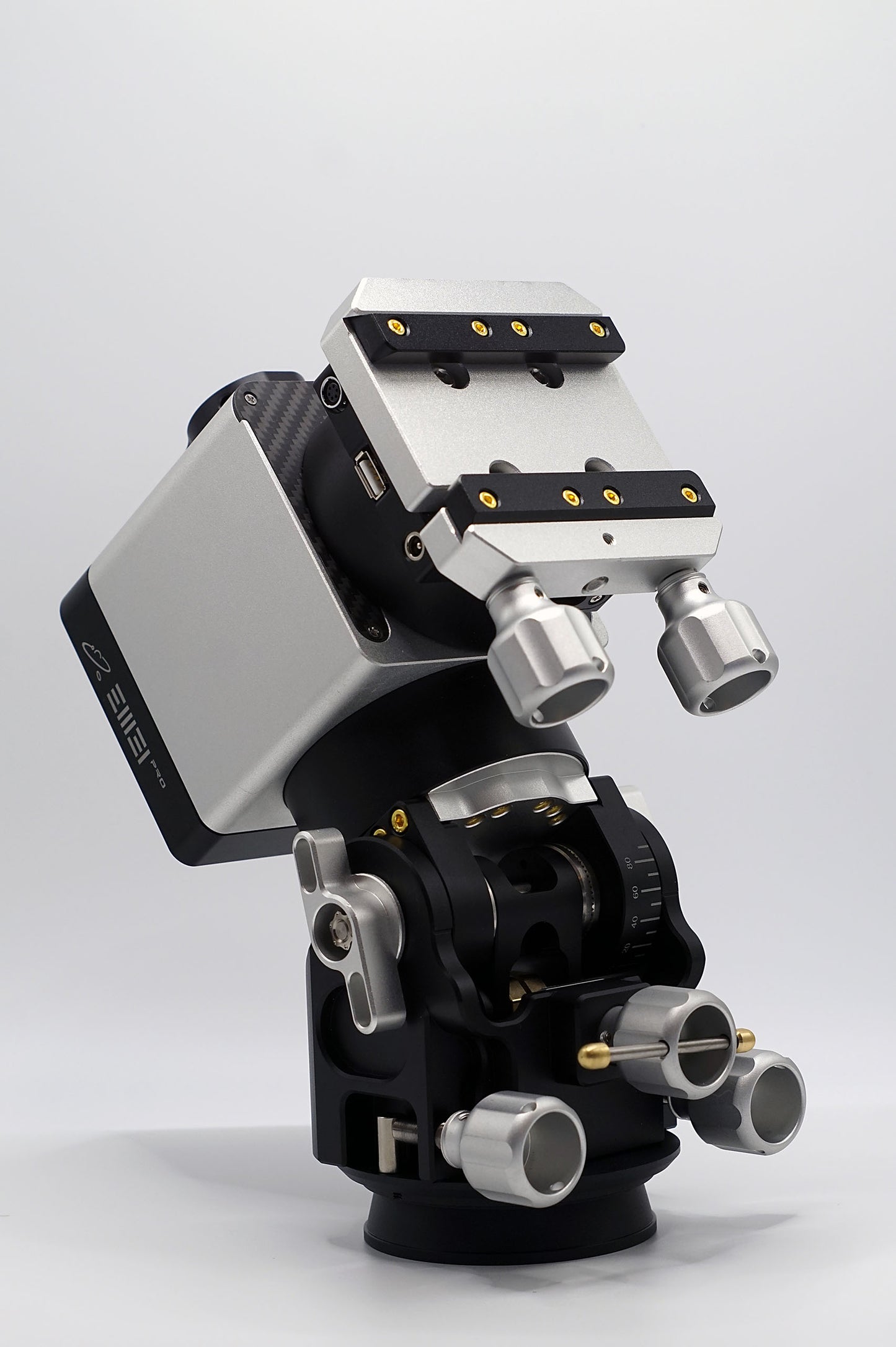 EM31Pro Strain Wave Mount